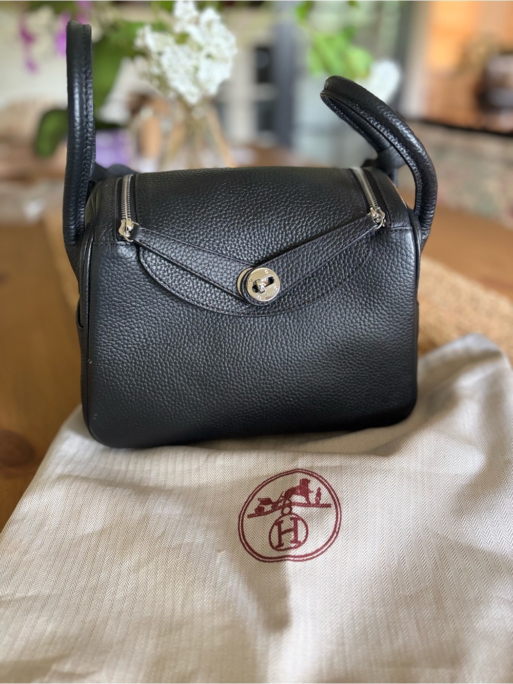Leather bag